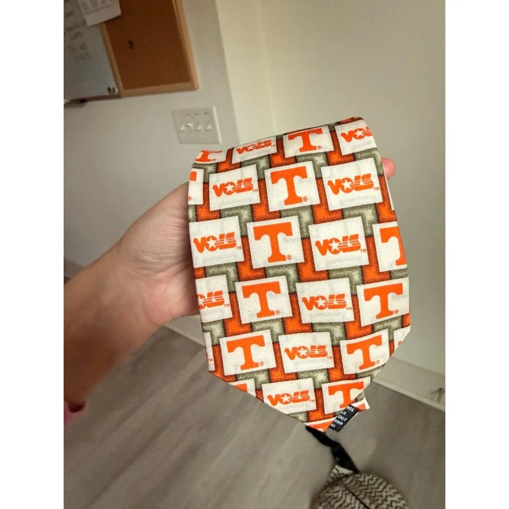 Tennessee Volunteers 100 percent‎ silk tie football sports game eagles wings